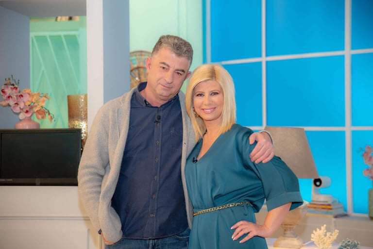 Γιώργος Καραϊβάζ : Η σπαρακτική ανάρτηση της Ζήνας Κουτσελίνη – «Υπάρχουν στιγμές που νομίζεις πως δεν αναπνέεις»