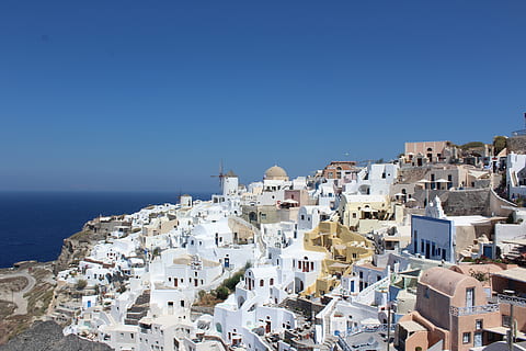 Daily Mail για Ελλάδα: «Τα 60 covid-free νησιά δεν ήταν ποτέ πιο δελεαστικά»