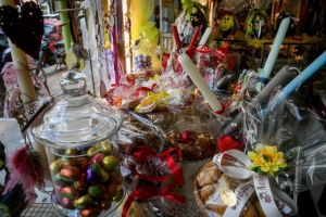 Πώς θα λειτουργήσουν τα καταστήματα σήμερα Μεγάλη Παρασκευή