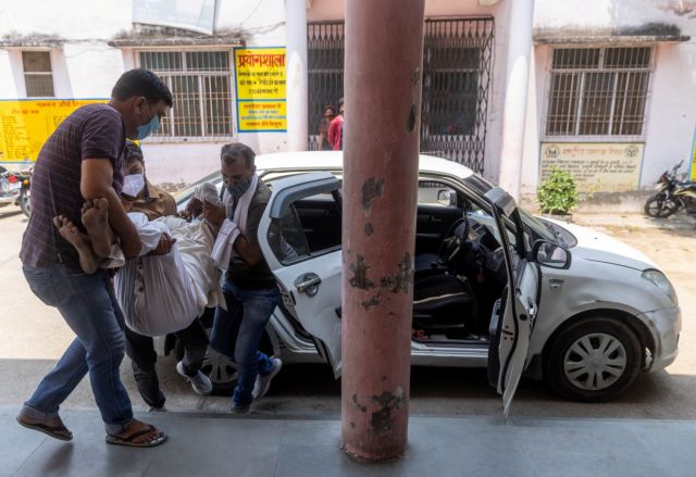 Τα εμβόλια mRNA «πιθανώς αποτελεσματικά» στην ινδική παραλλαγή