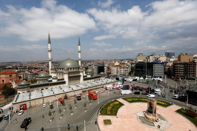 Τουρκία: Ο Ερντογάν εγκαινίασε τέμενος στην πλατεία Ταξίμ