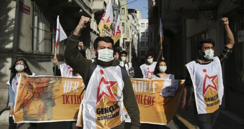 Τουρκία-Πρωτομαγιά: Απαγόρευση κινητοποιήσεων και βίαιες συλλήψεις πολιτών στην πλατεία Ταξίμ, όπως κάθε χρόνο