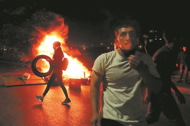 Συγκρούσεις στην Ιερουσαλήμ, ρουκέτες και βόμβες στη Γάζα