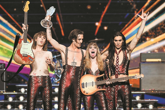 Πώς οι θεατές ανέτρεψαν τις επιτροπές