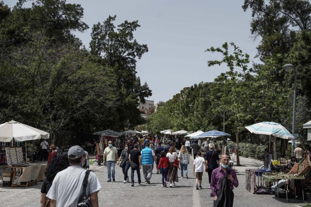 Κοροναϊός: Νέες μεταλλάξεις δημιουργούνται στο κέντρο της Αθήνας