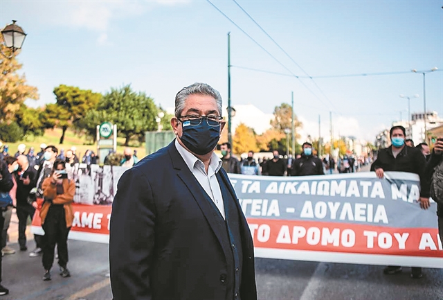 Θέλει «ξεσηκωμό» για το εργασιακό