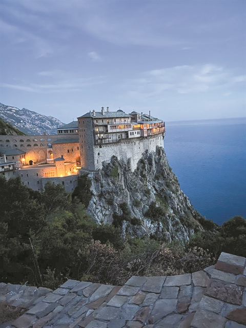 Διπλωματικό «κρυφτό» με τις απελάσεις