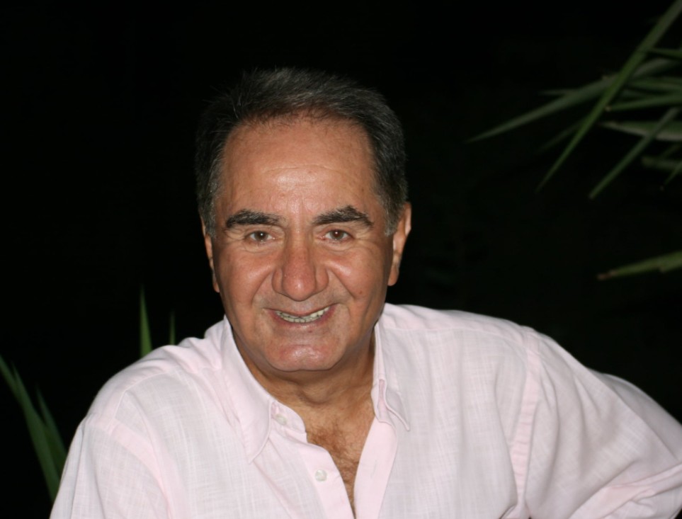 Θεόδωρος Κατσανέβας: Νοσηλεύεται διασωληνωμένος με κοροναϊό