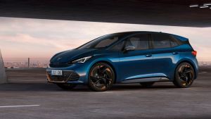 Cupra Born: Στην πρίζα το νέο μοντέλο με αυτονομία έως 540 χιλιόμετρα