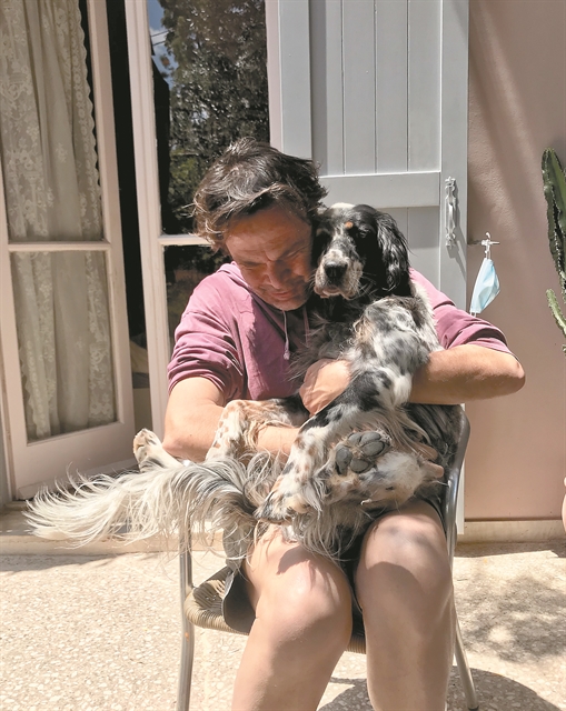 «Η εμπειρία του κορωνοϊού άλλαξε την εγγύτητα και τη σωματικότητα»