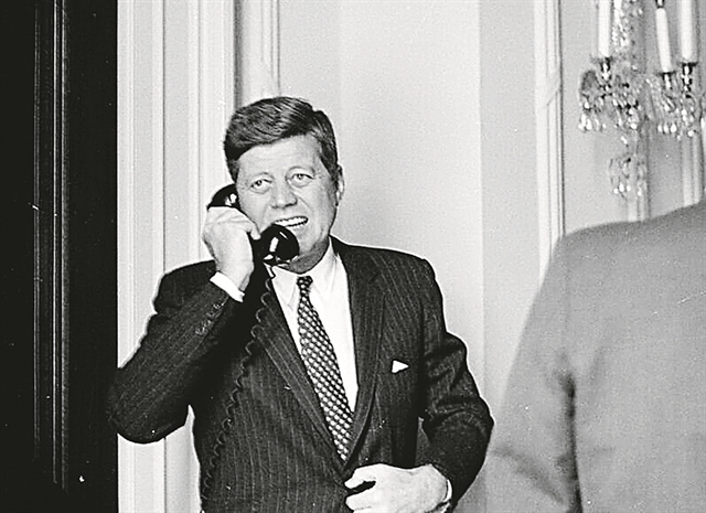 Οι (όχι και τόσο) άχρηστες πληροφορίες