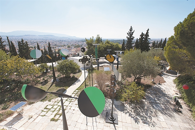 46 γλυπτά του Τάκι καταλαμβάνουν το ΚΠΙΣΝ