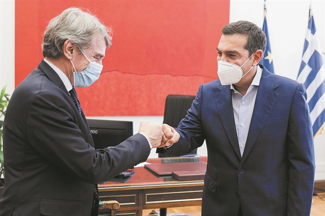 Αναζητώντας «πυξίδα» στην Ευρώπη