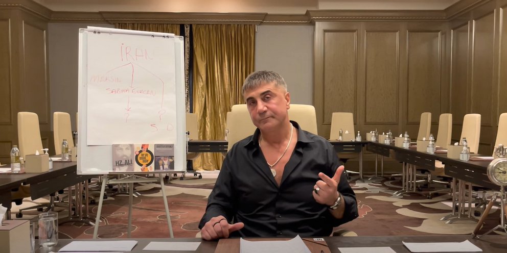 Τουρκία: «Τσουνάμι» στην πολιτική σκηνή προκαλούν οι κατηγορίες του αρχιμαφιόζου Σεντάτ Πεκέρ