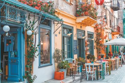 Επιστρέφει η εστίαση τη Δευτέρα του Πάσχα – Ποια μέτρα θα ισχύουν σε εστιατόρια και καφέ