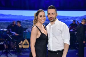 Μελίνα Ασλανίδου και Kώστας Αγέρης μας ταξιδεύουν στην ελληνική παραδοσιακή μουσική