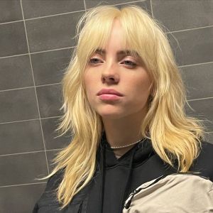 «Billie Eilish: In Her Own Words»: Ένα ξεχωριστό ηχογραφημένο βιβλίο