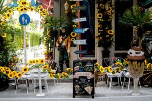 Παπαθανάσης: Μέσα στον Ιούνιο ανοίγουν τα κτήματα δεξιώσεων