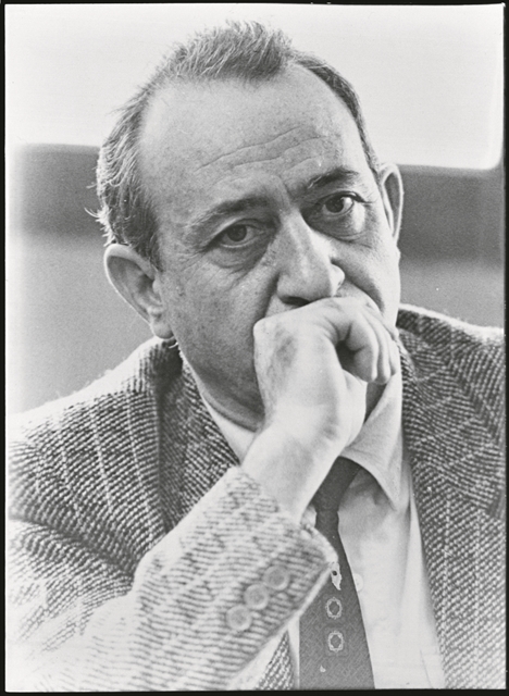 Στρατής Καρράς