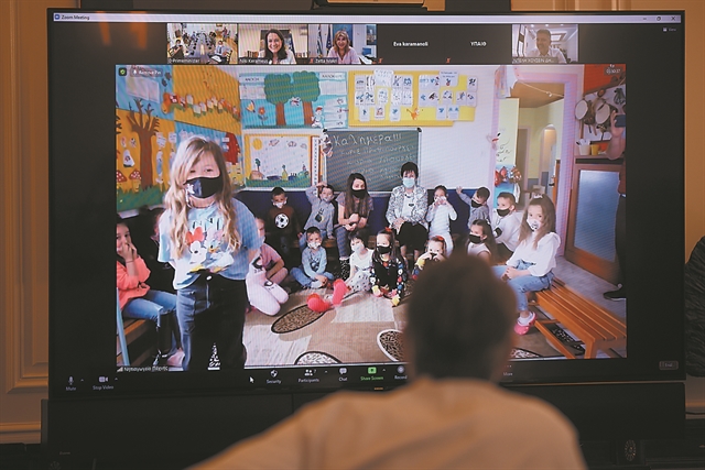 Μονιμοποιούνται αναπληρωτές εκπαιδευτικοί μετά από 12 χρόνια