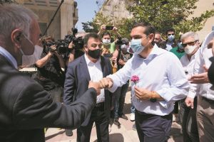 «Ποιος παραβιάζει το εμπάργκο της ΕΕ στην Κριμαία;»