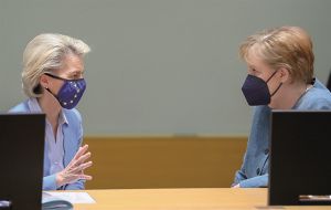 Γκέλα από την Κουμουνδούρου και για το gov.gr