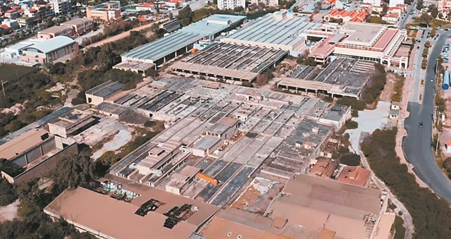 Ολα δείχνουν Λαύριο για την επένδυση του €1 δισ.