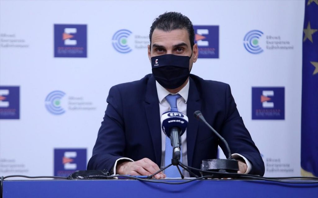 «Χωρίς ηλικιακούς περιορισμούς οι εμβολιασμοί από τον Ιούνιο»