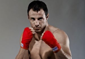 Τάσος Μπερδέσης: Τα media ενδιαφέρονται για μένα μόνο αν συμβαίνει κάτι κακό είχε πει ο πυγμάχος που δολοφονήθηκε