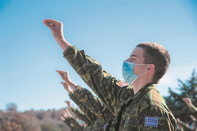 Πώς το απολυτήριο Στρατού θα ανοίγει πόρτα για δουλειά