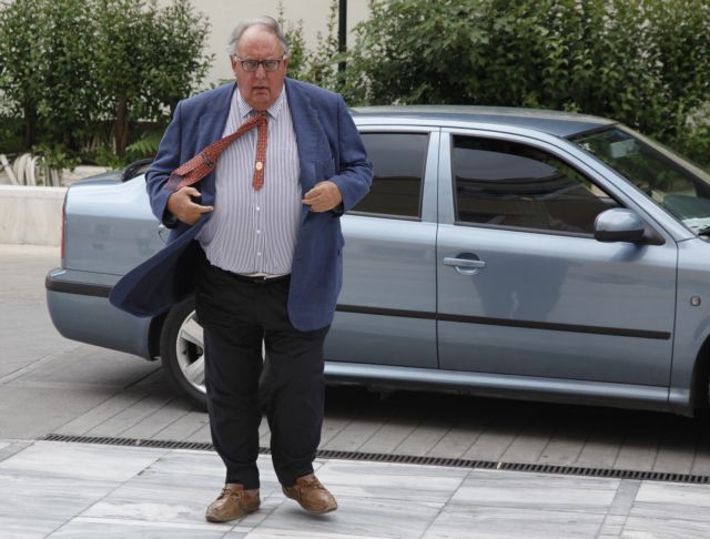 Ο Θεόδωρος Πάγκαλος έκανε αίτηση στην Βουλή για νέο αυτοκίνητο και το πήρε | tanea.gr