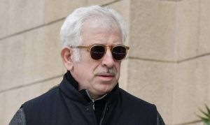 Πέτρος Φιλιππίδης: Η ώρα της απολογίας – Σε «εμμονές» αποδίδει τις βαριές καταγγελίες εναντίον του