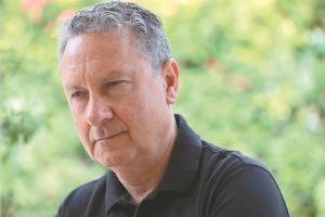 «Θα περάσουμε και άλλους κάβους μέχρι να δούμε στεριά…»