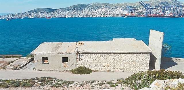 Πικιώνης στα γαλλικά