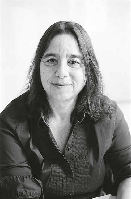 «Είναι γκέι», σκέφτονταν, «ω Θεέ μου, να μην κολλήσει AIDS!»