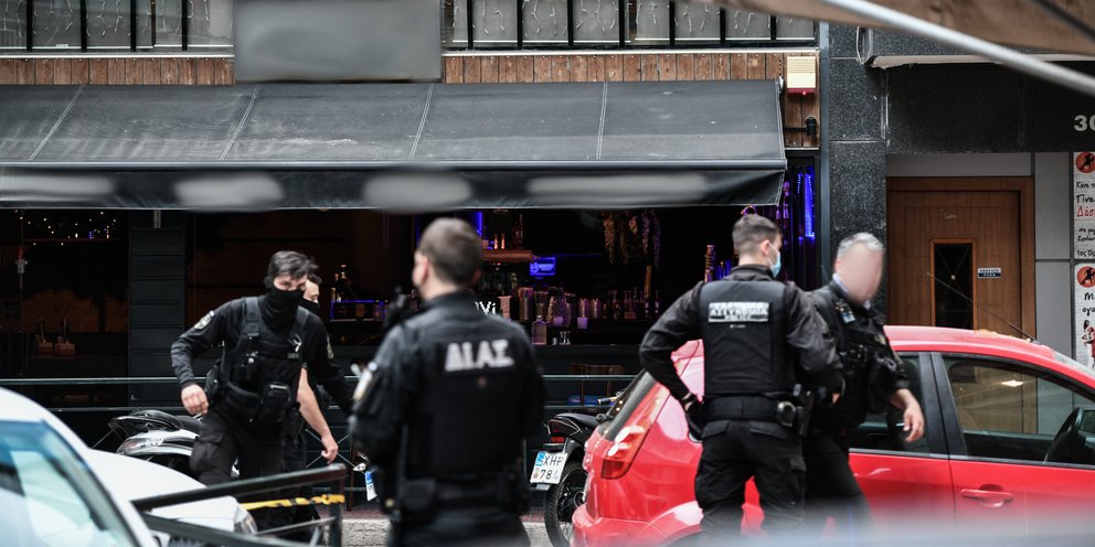 Σεπόλια: Πού στρέφονται οι έρευνες για το μαφιόζικο χτύπημα – Τι αποκαλύπτει το παρελθόν του 34χρονου θύματος