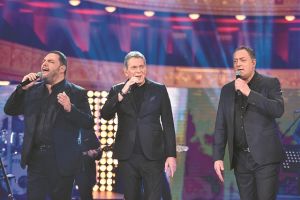 Το «Σπίτι με το MEGA» τιμά τη μνήμη του μεγάλου Στράτου Διονυσίου