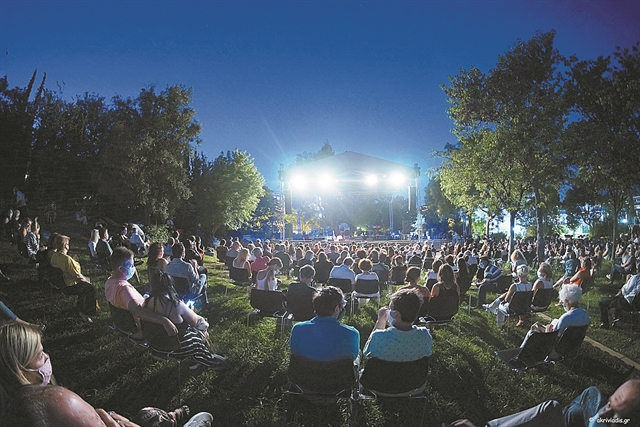 Βιβάλντι, σινεμά, ελληνική τζαζ και stand up comedy