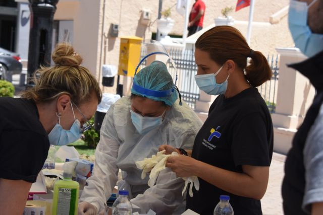 Self test: Δωρεάν διάθεση σε όλους τους εργαζόμενους της χώρας από τη Δευτέρα