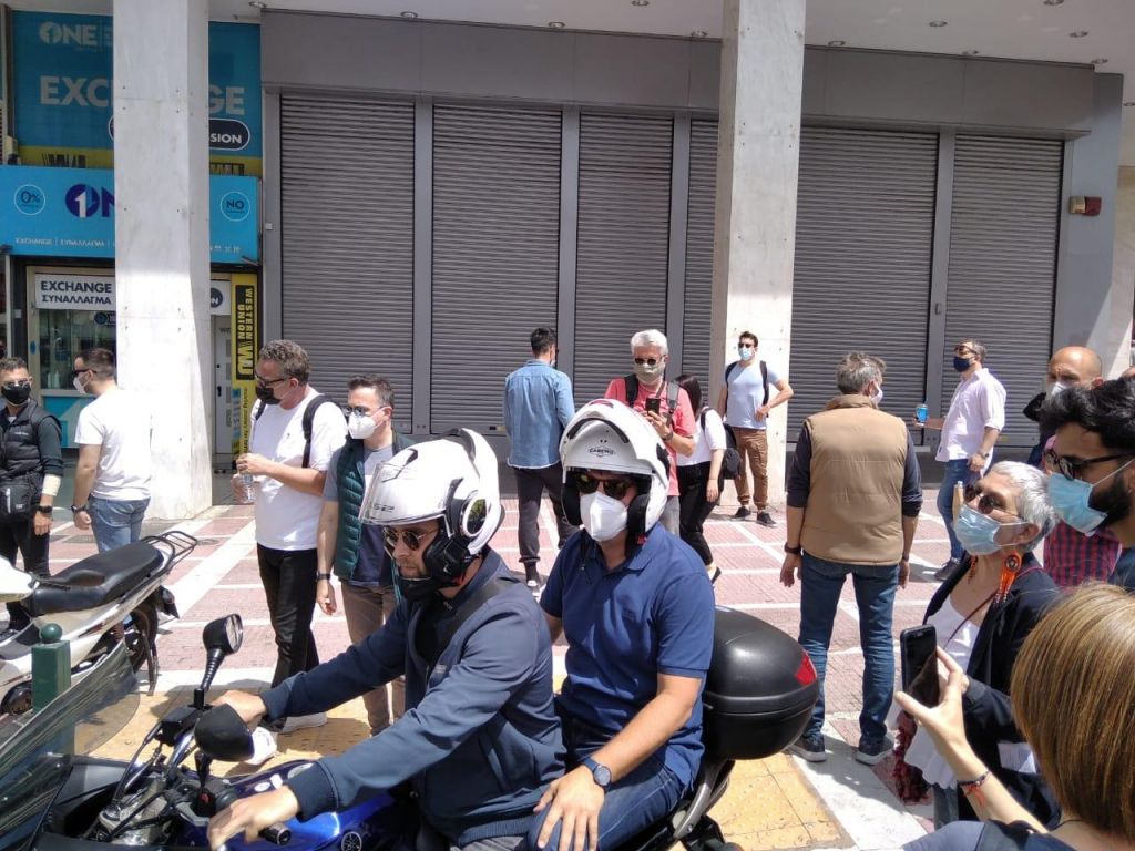 Ο Τσίπρας… μηχανόβιος