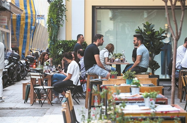 Τα σενάρια συμμετοχής των νέων στις εκλογές