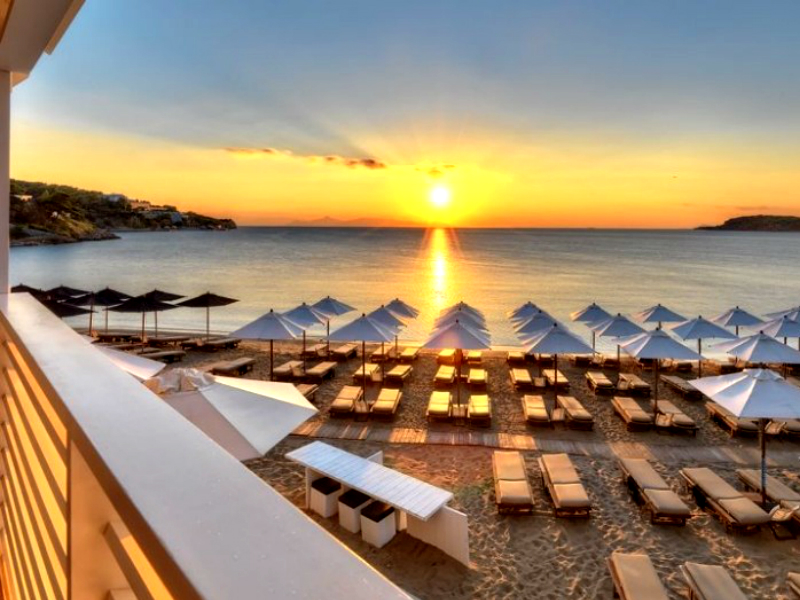 Τι αλλάζει από το Σάββατο: Ανοίγουν οργανωμένες παραλίες – Τι θα γίνει με λιανεμπόριο και φροντιστήρια