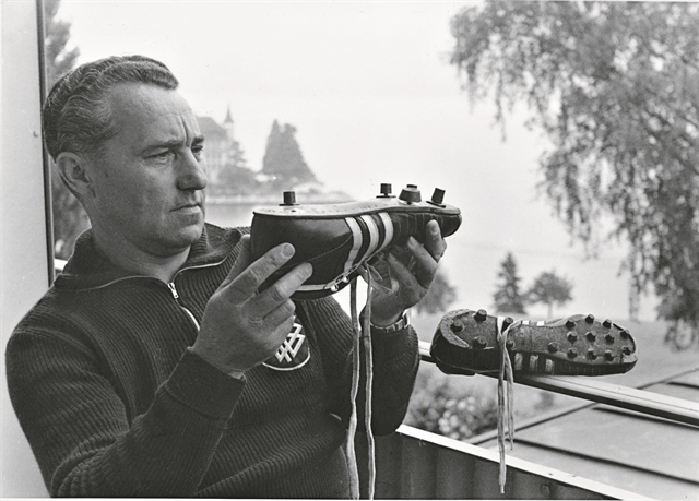 Παπούτσι από τον τόπο σου