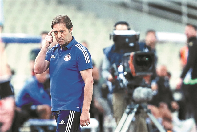 Επιστρέφει ο Μαρτίνς