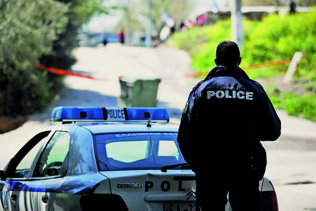 Μπλόκο στους αστυνομικούς που είναι δημοτικοί σύμβουλοι