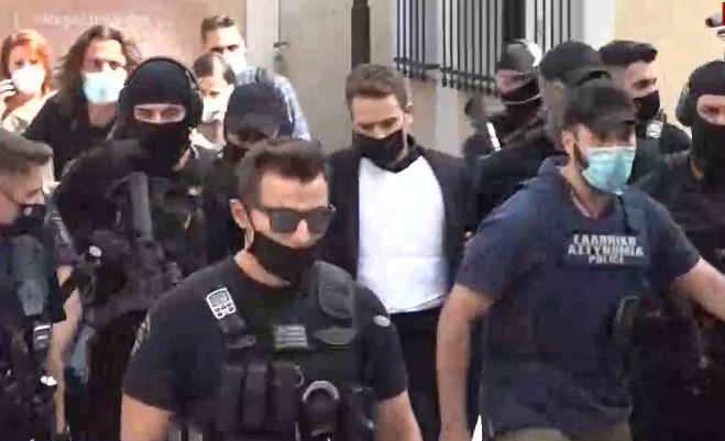 Έφτασε στην Ευελπίδων ο δολοφόνος της Καρολάιν