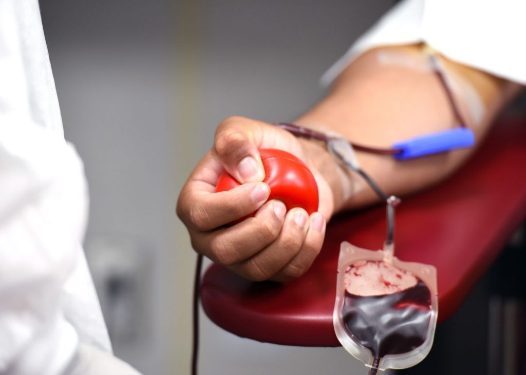 Κοντοζαμάνης: Θα αλλάξει το θεσμικό πλαίσιο για την αιμοδοσία