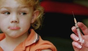 Τις επόμενες μέρες οι ανακοινώσεις για τον εμβολιασμό παιδιών προανήγγειλε ο Θεμιστοκλέους