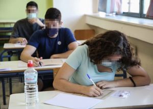 Πανελλαδικές 2021: Αυτές είναι οι απαντήσεις στη Νεοελληνική Γλώσσα και στη Λογοτεχνία