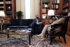 Μητσοτάκης: Συζητείται η υποχρεωτικότητα του εμβολιασμού – Να πείσουμε τους καχύποπτους να κάνουν το εμβόλιο